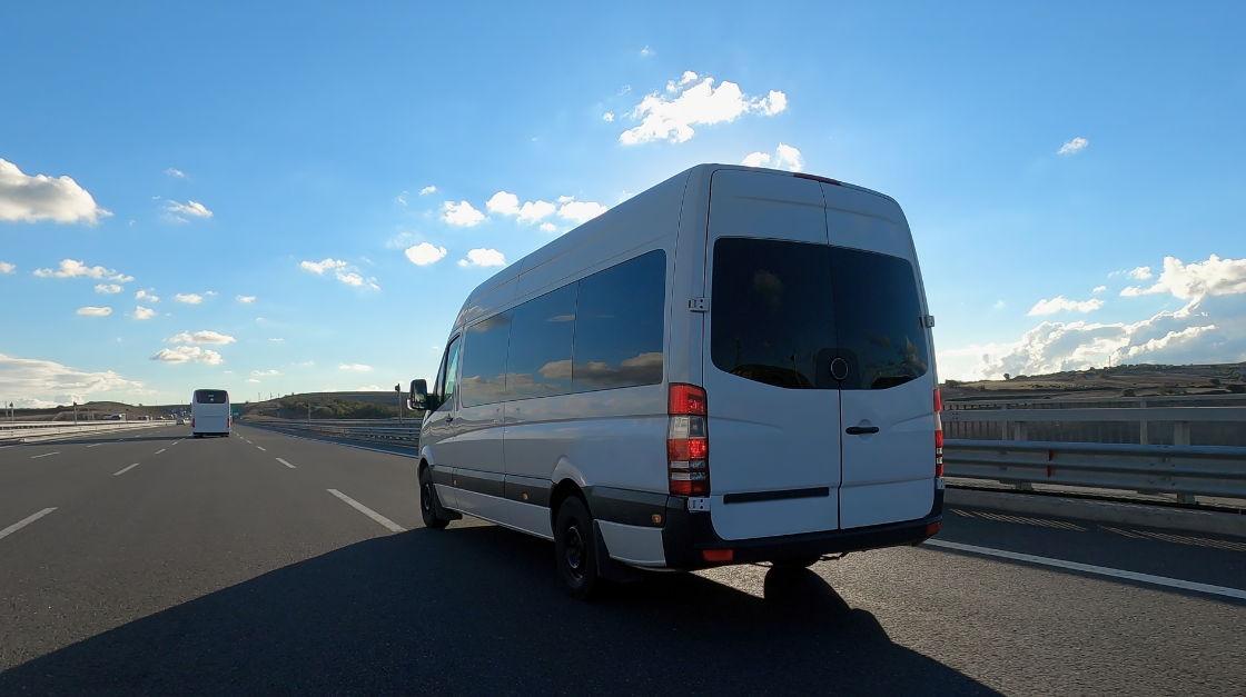 How does your licence affect your minibus insurance?